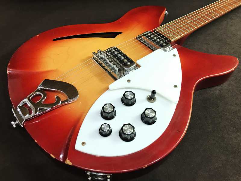 Rickenbacker 330 Fireglo 買取